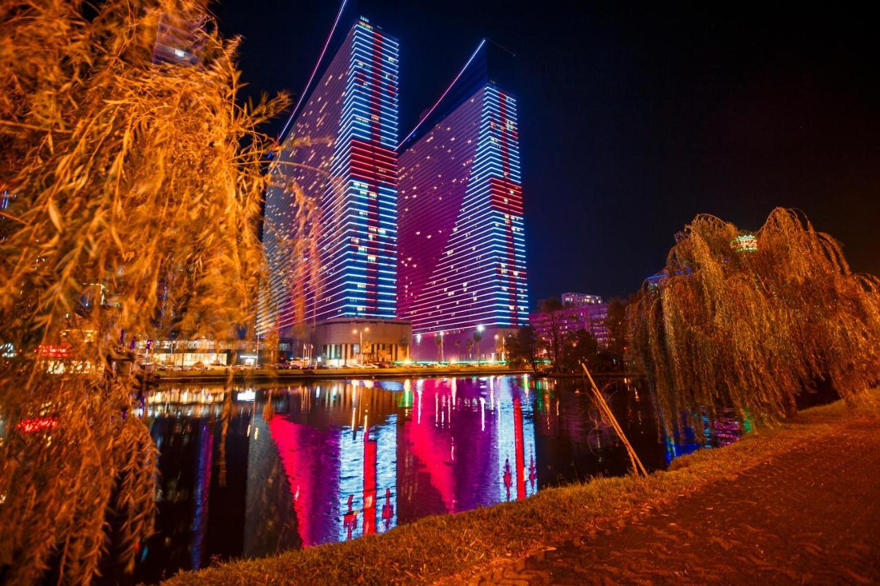 Panorama Orbi City Center Suite Sea View Batumi Exteriér fotografie