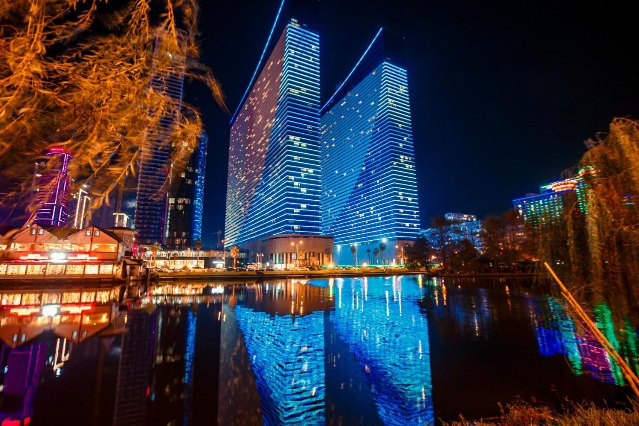 Panorama Orbi City Center Suite Sea View Batumi Exteriér fotografie