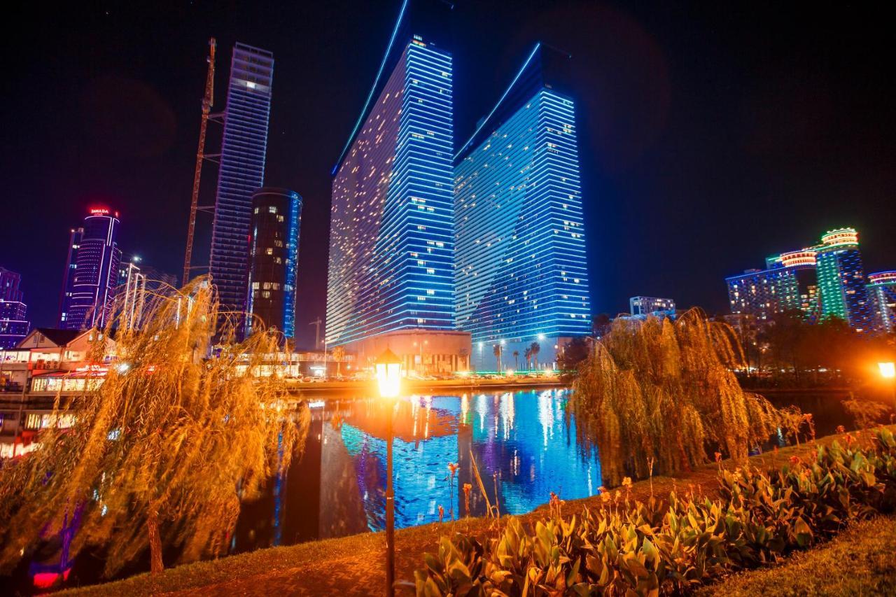 Panorama Orbi City Center Suite Sea View Batumi Exteriér fotografie
