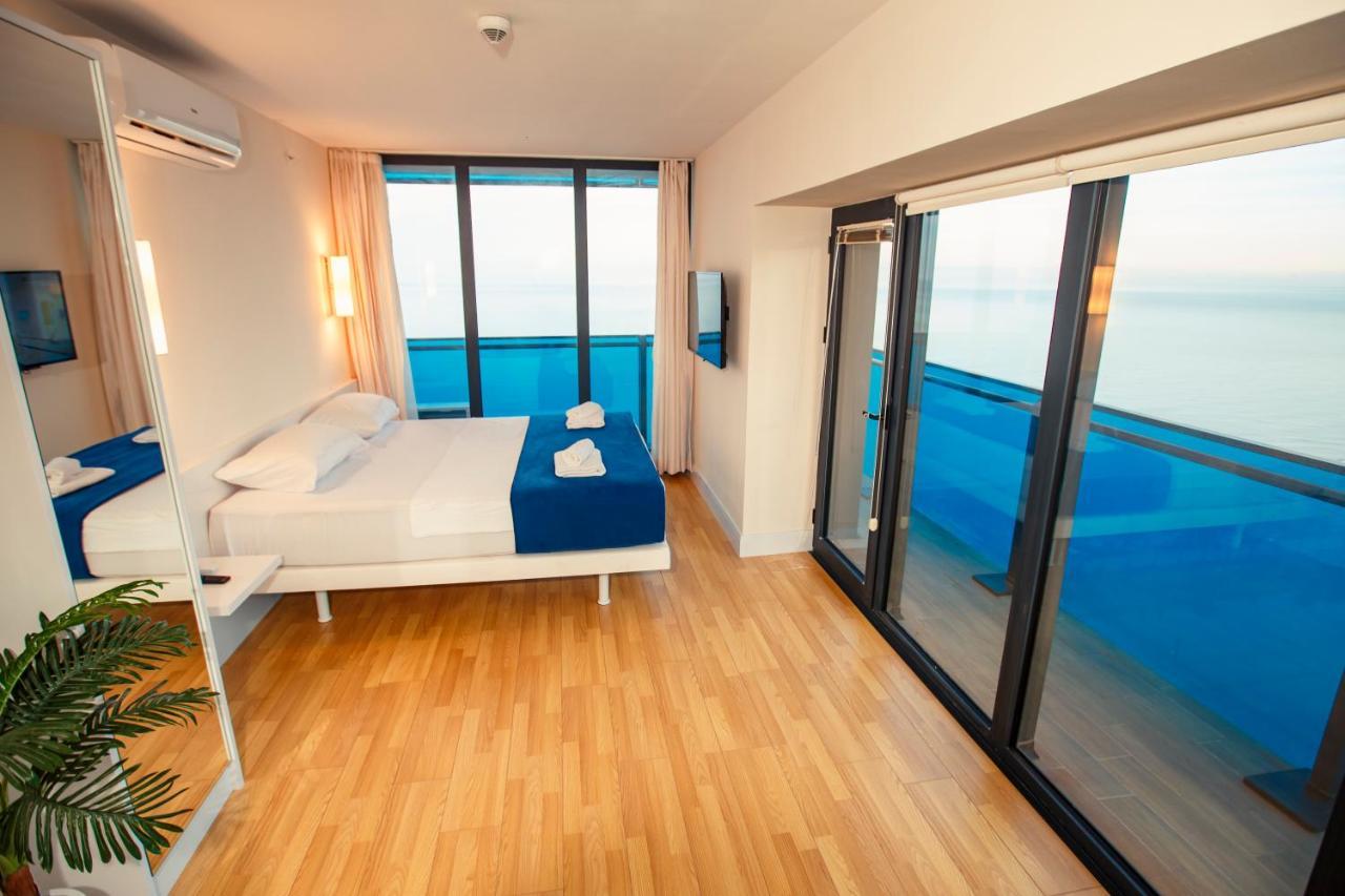 Panorama Orbi City Center Suite Sea View Batumi Exteriér fotografie